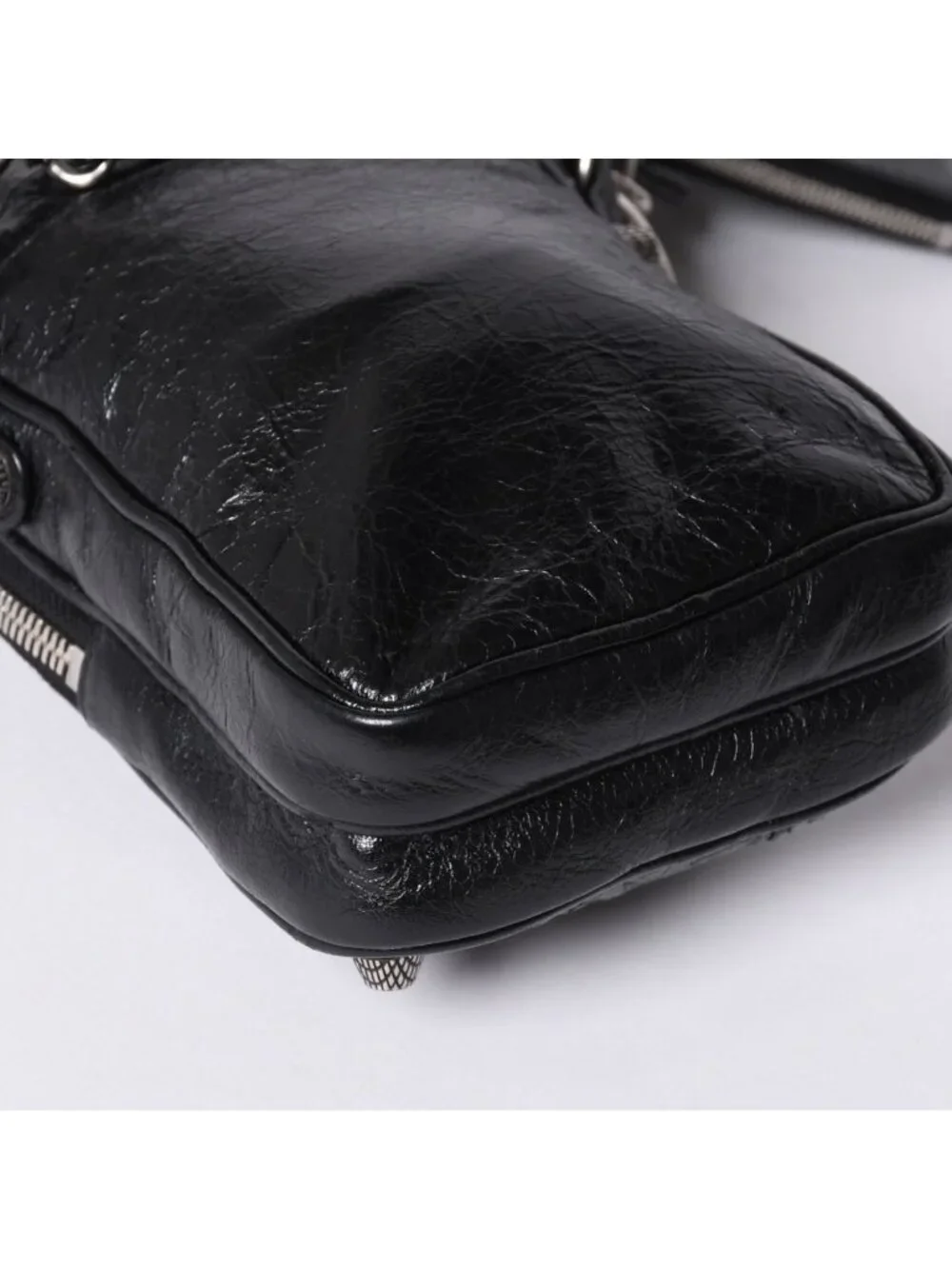 Balenciaga tone or